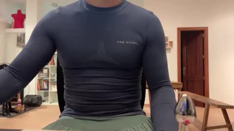 Loveisperfect online show from January 15, 2026, 6:55 pm