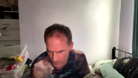 getnaked123 online show from November 5, 2025, 10:15 am