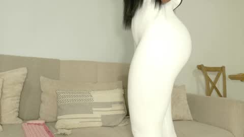 Val online show from May 29, 2026, 2:20 am