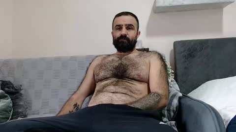 loveivat80 online show from December 12, 2024, 6:36 am