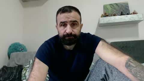 loveivat80 online show from December 20, 2024, 6:40 am