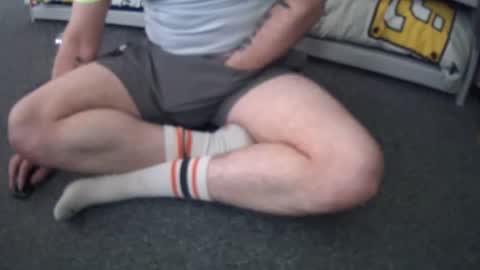 lovelength99 online show from February 14, 2025, 8:42 am