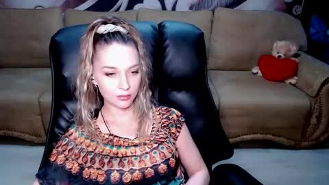 private open online show from May 7, 2026, 3:28 pm