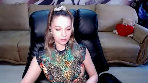 private open online show from May 18, 2026, 11:38 am