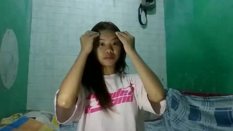 lovellypussy4u online show from March 16, 2026, 5:13 am