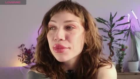 Elsa online show from March 7, 2026, 5:37 am