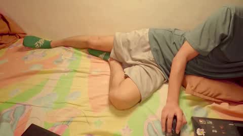 Snapshot of lovely__person chatting on February 4, 2026, 6:58 pm Lovely Person online show from February 4, 2026, 6:58 pm