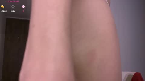 Allyson 3 online show from September 10, 2025, 8:31 pm