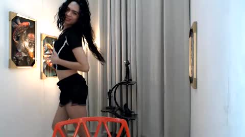 alwina online show from May 13, 2026, 8:01 am