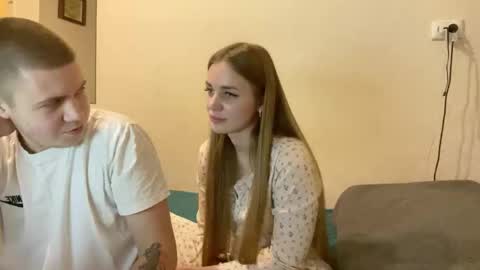 Snapshot of lovely_couple00 chatting on March 2, 2026, 7:10 pm lovely_couple00 online show from March 2, 2026, 7:10 pm