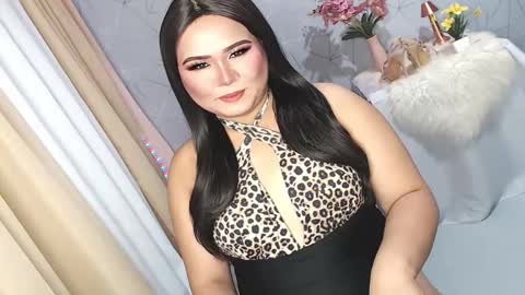 Snapshot of lovely_dale chatting on October 7, 2025, 12:57 pm Lovely Dale online show from October 7, 2025, 12:57 pm