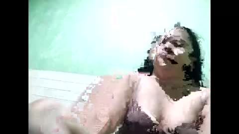 lovely_hot28 online show from March 3, 2026, 12:39 am