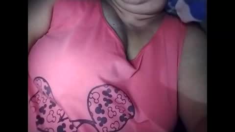 Snapshot of lovely_orchid chatting on October 14, 2025, 2:40 pm lovely_orchid online show from October 14, 2025, 2:40 pm