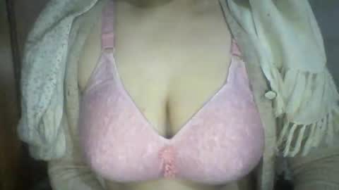 katrina follow me guys online show from December 31, 2024, 9:06 pm