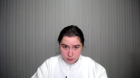 lovelyangel_xx online show from December 5, 2024, 12:00 pm