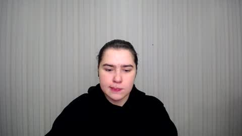 lovelyangel_xx online show from December 8, 2024, 8:30 am