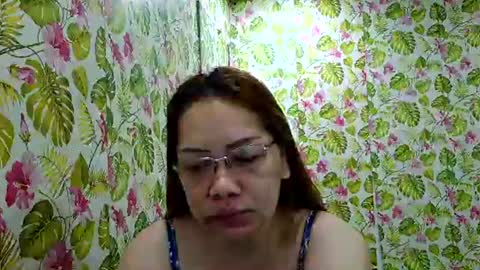 lovelyasiancutie online show from February 15, 2026, 8:27 pm