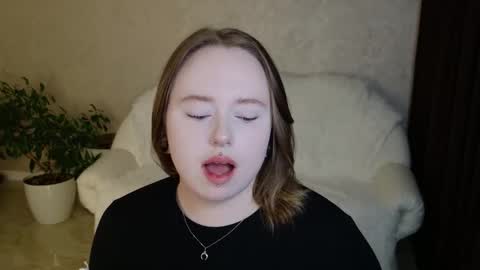 Beatrice online show from February 14, 2026, 9:44 pm