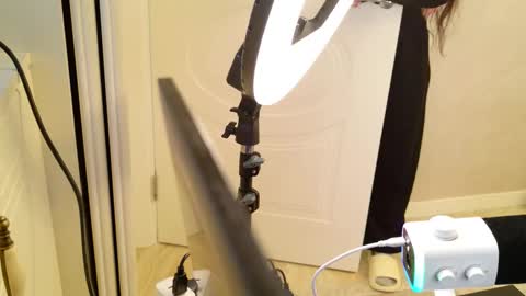 Beatrice online show from March 4, 2026, 6:41 am