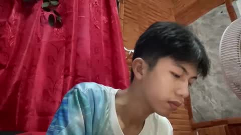 Snapshot of lovelyboy_jm chatting on May 3, 2026, 9:48 am lovelyboy_jm online show from May 3, 2026, 9:48 am