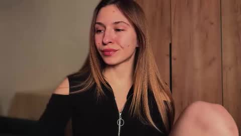 Kate only online show from March 22, 2026, 2:31 pm