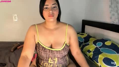 Snapshot of lovelykendall chatting on September 18, 2025, 12:07 pm Kendall  online show from September 18, 2025, 12:07 pm