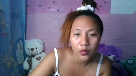 LocwlyLSYlYNXXX online show from February 13, 2025, 3:03 pm