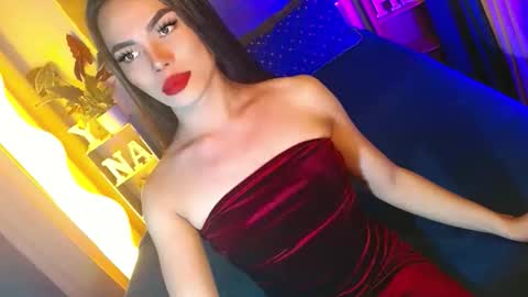 lovelymiss_shyna11 online show from April 14, 2026, 9:48 am