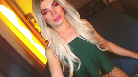 Snapshot of lovelymiss_shyna11 chatting on April 26, 2026, 8:45 am lovelymiss_shyna11 online show from April 26, 2026, 8:45 am