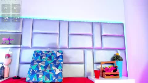 Snapshot of lovelynickyy chatting on April 26, 2026, 3:15 am Nicky online show from April 26, 2026, 3:15 am