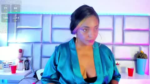 Snapshot of lovelynickyy chatting on May 6, 2026, 12:10 pm Nicky online show from May 6, 2026, 12:10 pm