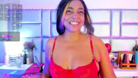 Snapshot of lovelynickyy chatting on May 14, 2026, 12:23 pm Nicky online show from May 14, 2026, 12:23 pm