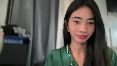 lovelyours_kishia online show from May 11, 2026, 2:50 am