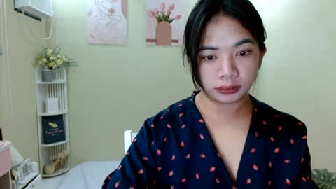 lovelypetitebigcock online show from July 10, 2026, 10:01 pm