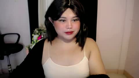 Snapshot of lovelypinaychubsx chatting on June 21, 2026, 5:48 pm lovely online show from June 21, 2026, 5:48 pm
