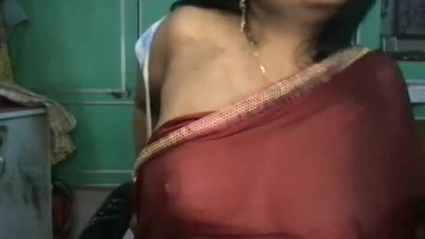 lovelyrose36 online show from July 8, 2026, 6:45 pm