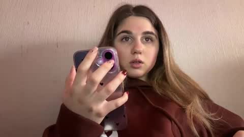 Snapshot of lovelysilk_63 chatting on January 16, 2026, 6:50 am ELA online show from January 16, 2026, 6:50 am