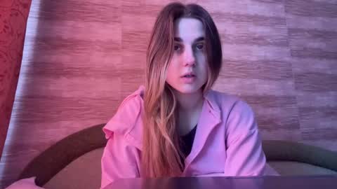 Snapshot of lovelysilk_63 chatting on February 10, 2026, 10:08 am ELA online show from February 10, 2026, 10:08 am