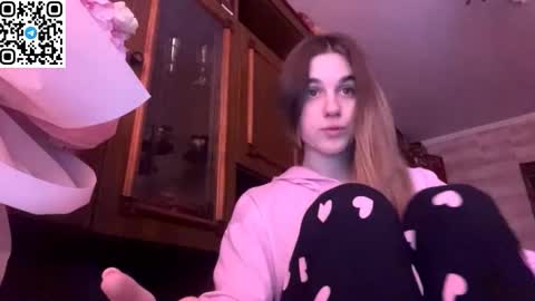 Snapshot of lovelysilk_63 chatting on February 17, 2026, 10:01 am ELA online show from February 17, 2026, 10:01 am