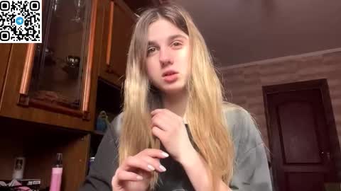 Snapshot of lovelysilk_63 chatting on March 2, 2026, 8:54 am ELA online show from March 2, 2026, 8:54 am