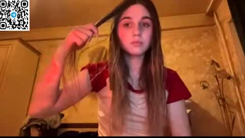 ELA online show from April 3, 2026, 6:28 pm