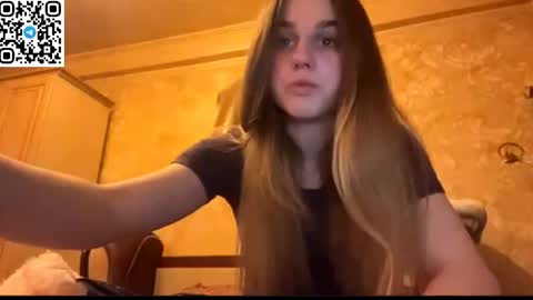 ELA online show from April 18, 2026, 6:56 pm