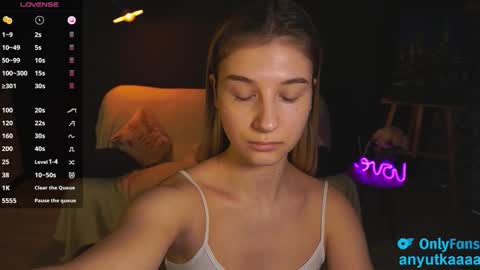 Anna online show from February 11, 2025, 2:24 pm