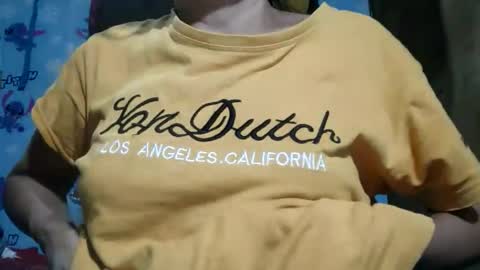 Snapshot of lovelysweetie4u chatting on January 18, 2026, 3:38 pm eunice online show from January 18, 2026, 3:38 pm