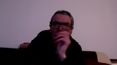 lovepvcearly50s online show from April 12, 2026, 6:35 pm