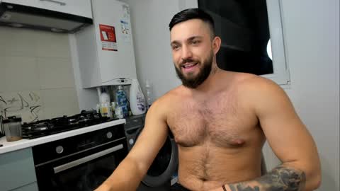 Snapshot of lovermike_ chatting on December 1, 2024, 10:32 pm Mike online show from December 1, 2024, 10:32 pm