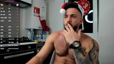 Snapshot of lovermike_ chatting on December 24, 2024, 7:22 pm Mike online show from December 24, 2024, 7:22 pm