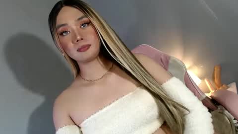 Snapshot of lovers_moon22 chatting on January 10, 2025, 3:50 am lovers moon22 online show from January 10, 2025, 3:50 am