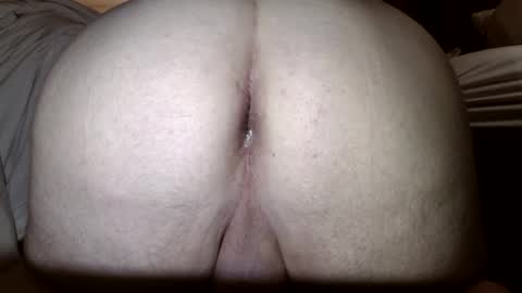 Snapshot of lovesurass2 chatting on January 5, 2026, 11:19 pm lovesurass2 online show from January 5, 2026, 11:19 pm