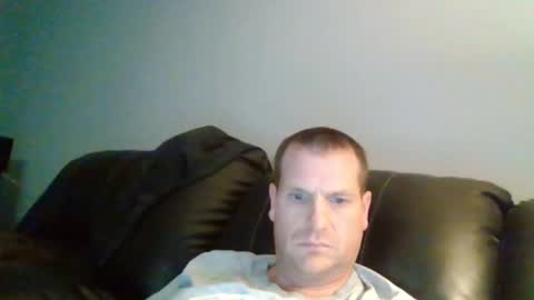 lovetocum37 online show from February 3, 2025, 11:36 pm